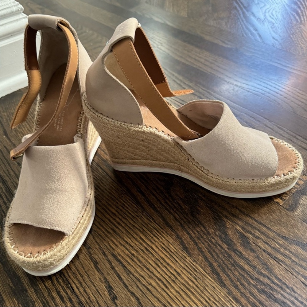 TOMS Marisol Espadrille Wedge Sandal